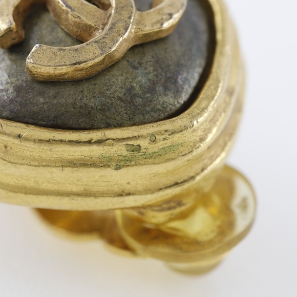 CHANEL Gold Earrings - Picture 5 of 7